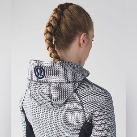 EUC Lululemon Scuba Hoodie II Washi Weave Angel Wing Naval Blue RARE - Picture 9 of 10